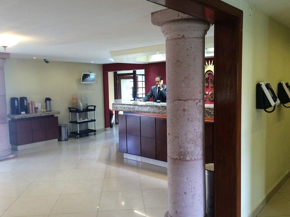 סלטיו Quinta Dorada Hotel & Suites מראה חיצוני תמונה